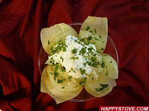 Grilled Onions with Cream Cheese and Parsley Spread Grilled Onions with Cream Cheese and Parsley Spread